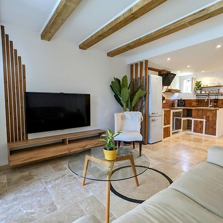 Evasion Au Calme - Maison Cosy Avec Piscine Et Tennis Saint-Vallier-de-Thiey Dış mekan fotoğraf